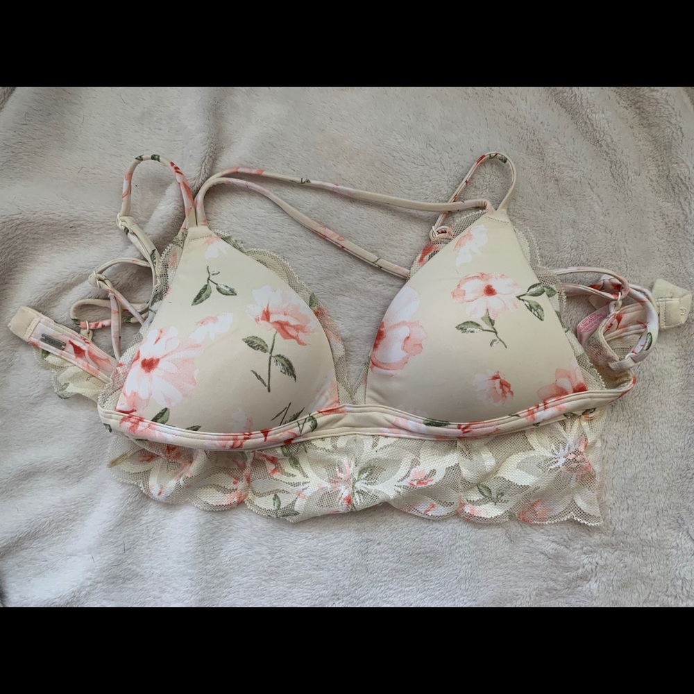 PINK Victoria’s Secret Cream Floral Push Up Bra